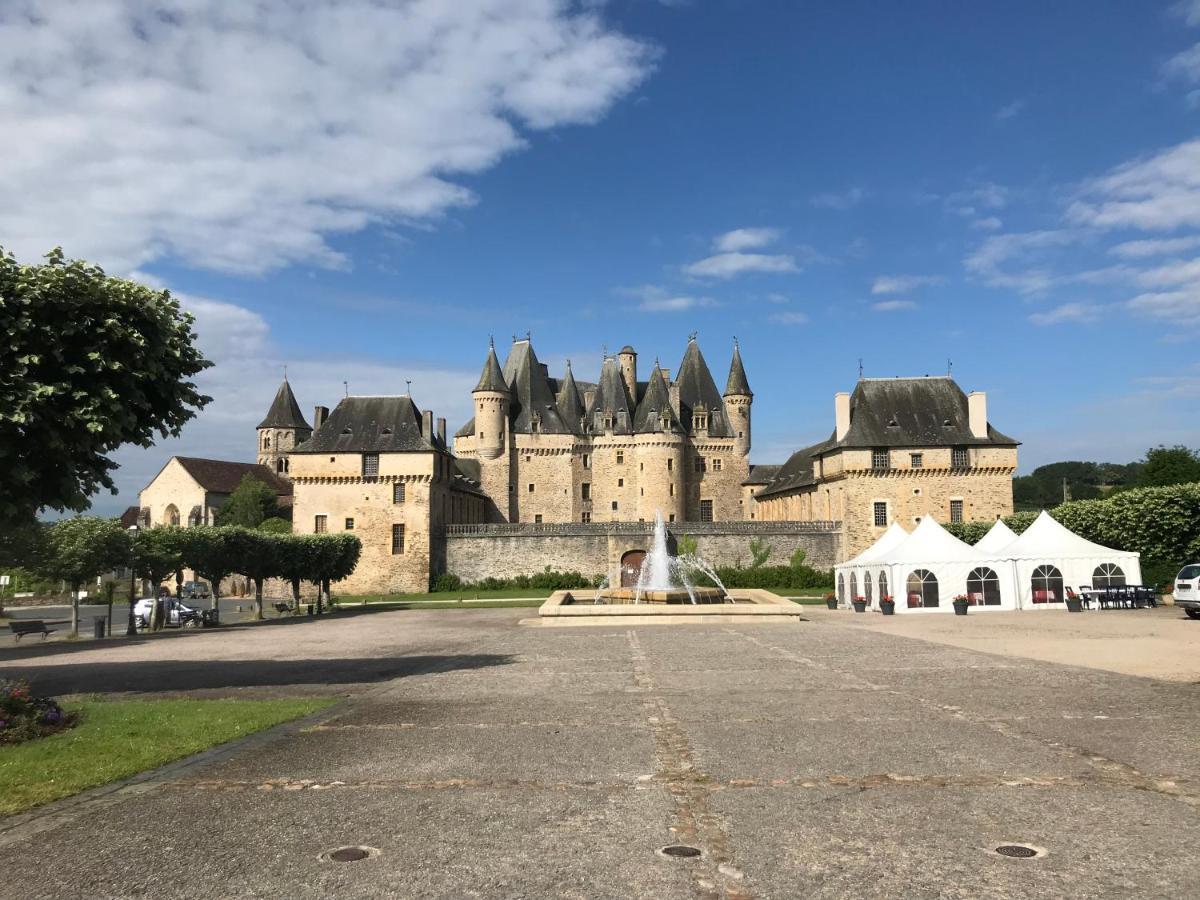 Town House Jumilhac-Le-Grand Villa Exteriör bild