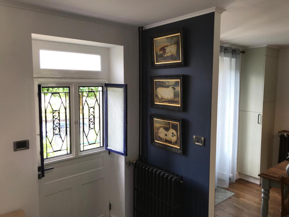 Town House Jumilhac-Le-Grand Villa Exteriör bild
