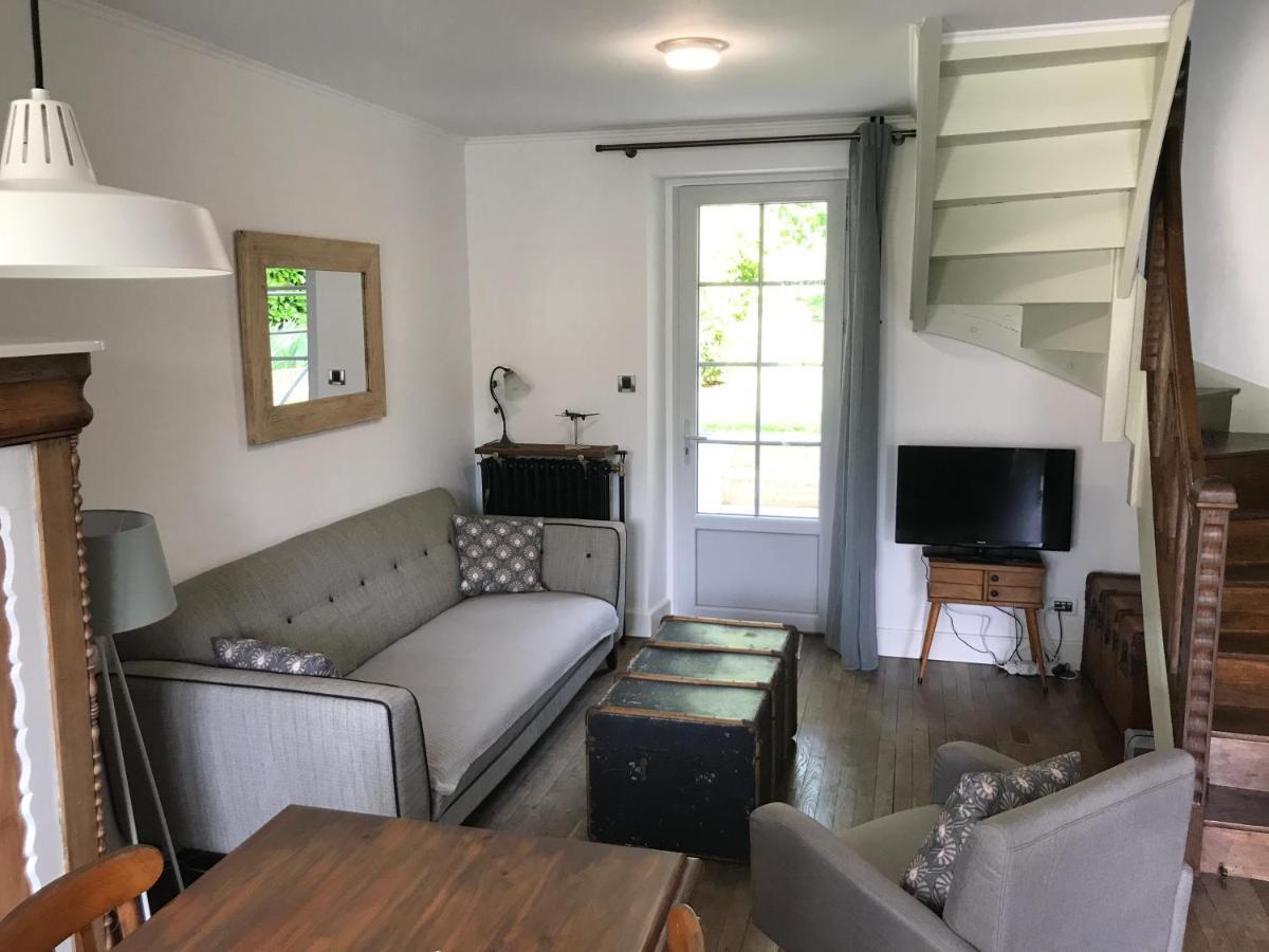 Town House Jumilhac-Le-Grand Villa Exteriör bild